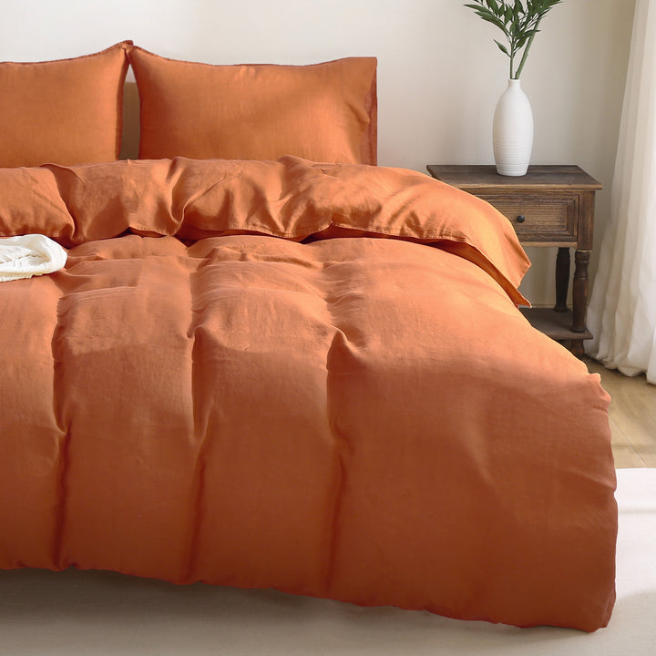 Elegant caramel linen duvet cover, blending seamlessly with neutral and natural tones.
